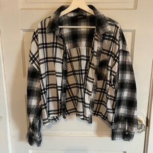 Cropped flannel